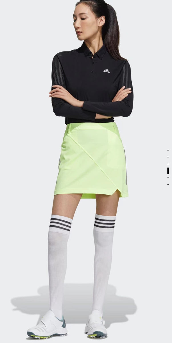 Adidas hot sale skirt outfit