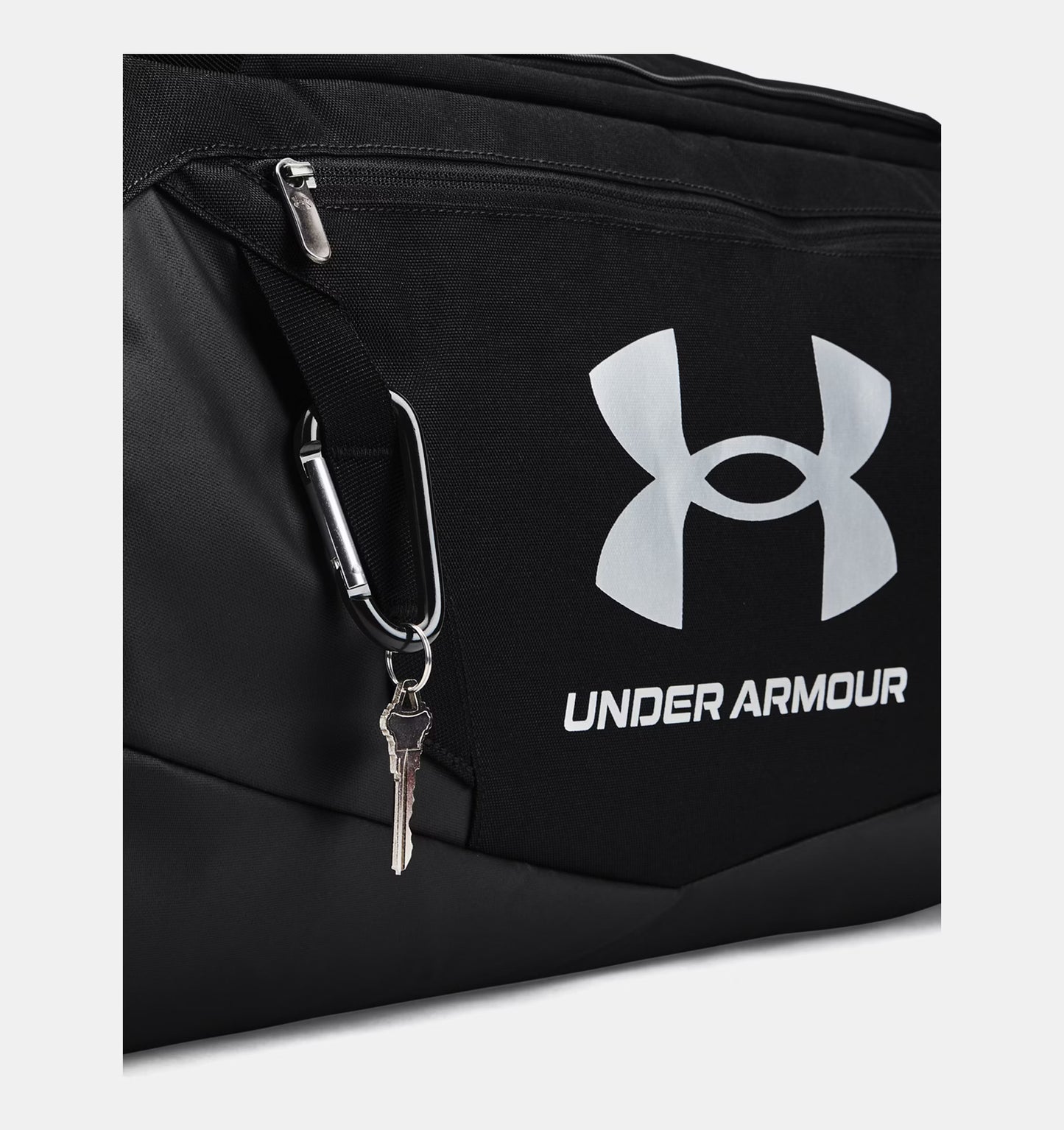 UA Undeniable 5.0 Medium Duffle Bag (Black / Metallic Silver )