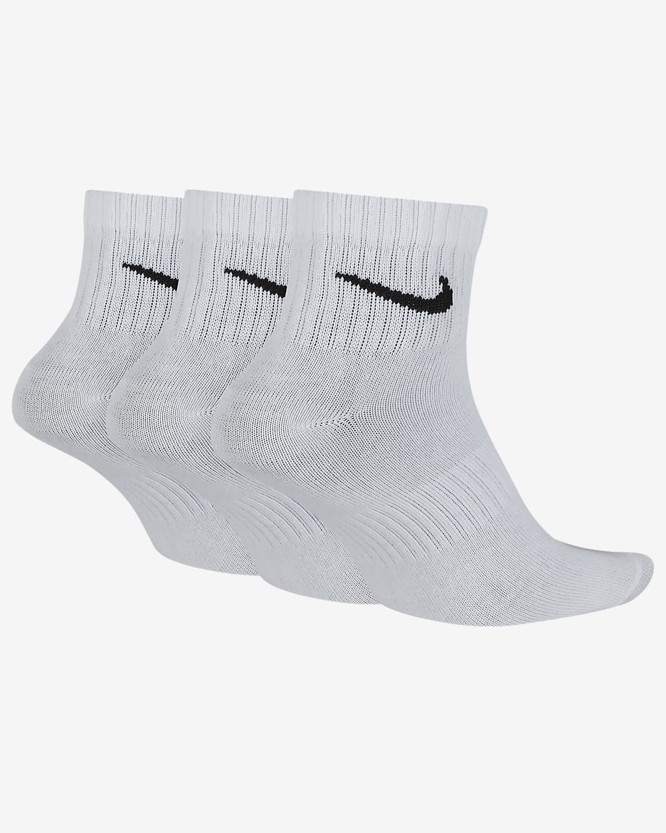 Nike Everyday Lightweight
Training Ankle Socks (3 Pairs)
SX7677-100