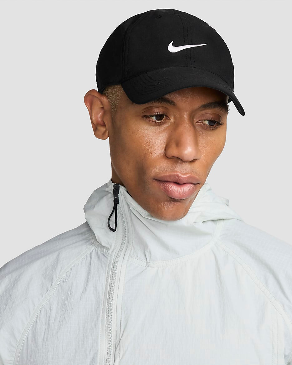 Nike Dri-FIT Club Unstructured Cap FZ7096 010