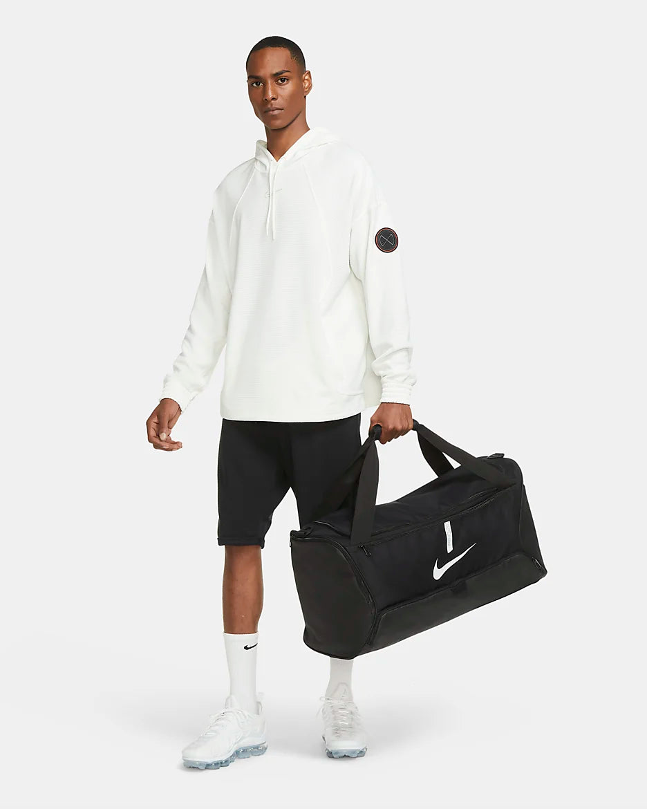 Nike Academy Team
Football Duffel Bag (Medium, 60L) CU8090 010