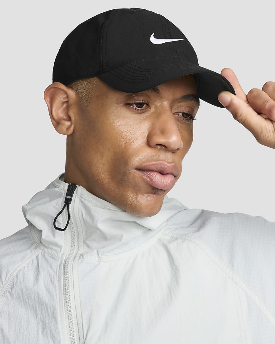 Nike Dri-FIT Club Unstructured Cap FZ7096 010