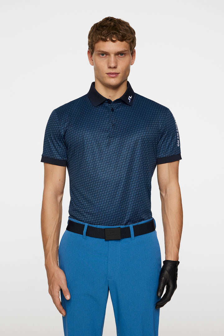 J.LINDEBRG TOUR TECH PRINT POLO SHADOW BRIDGE NAVY
