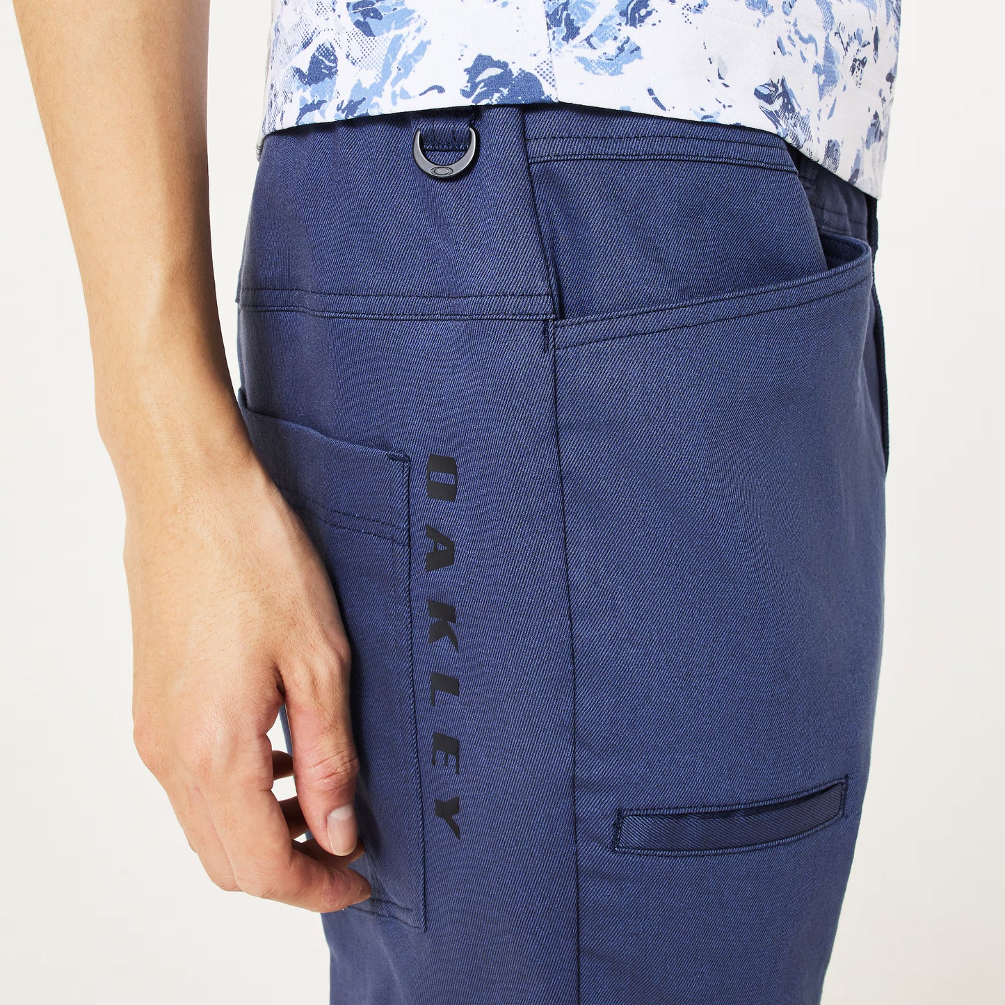 Oakley Gravity Straight