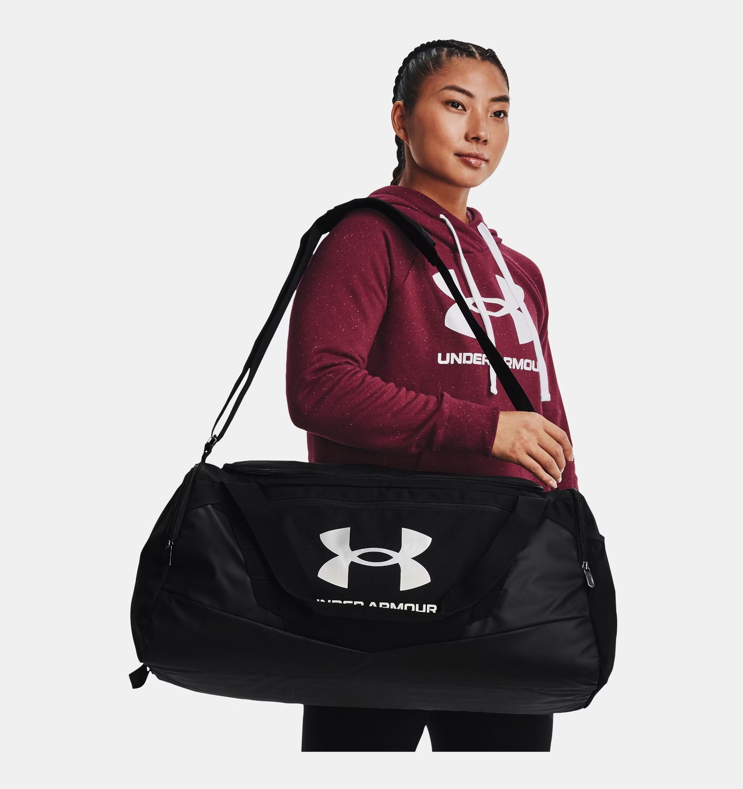 UA Undeniable 5.0 Medium Duffle Bag (Black / Metallic Silver )