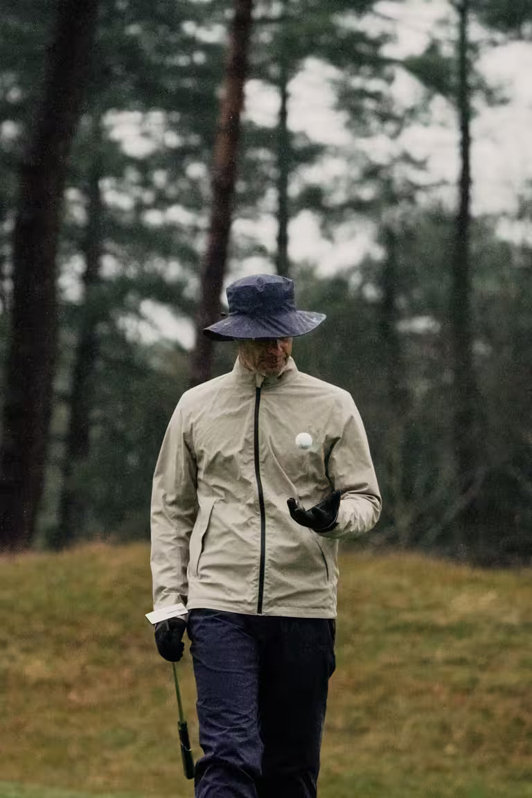 Unisex waterproof golf hat, RW500 | Inesis