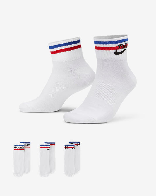 Nike Everyday Essential Ankle Socks (3 Pairs) DX5080-100